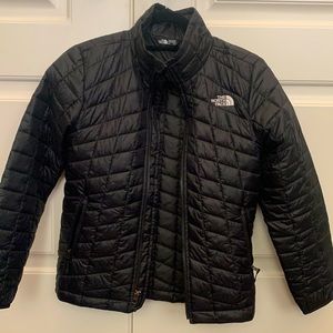 North Face jacket youth/jr size 10/12